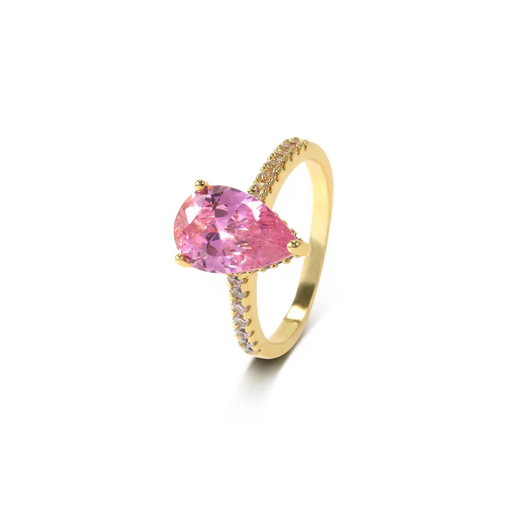 Luxe Femme Ring