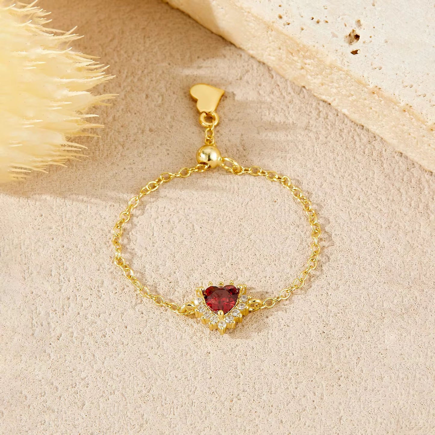 Red Sovereign Adjustable Heart Shaped Chain Ring - Golden Chain