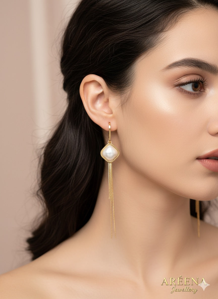 The Unique Pearl Danglers
