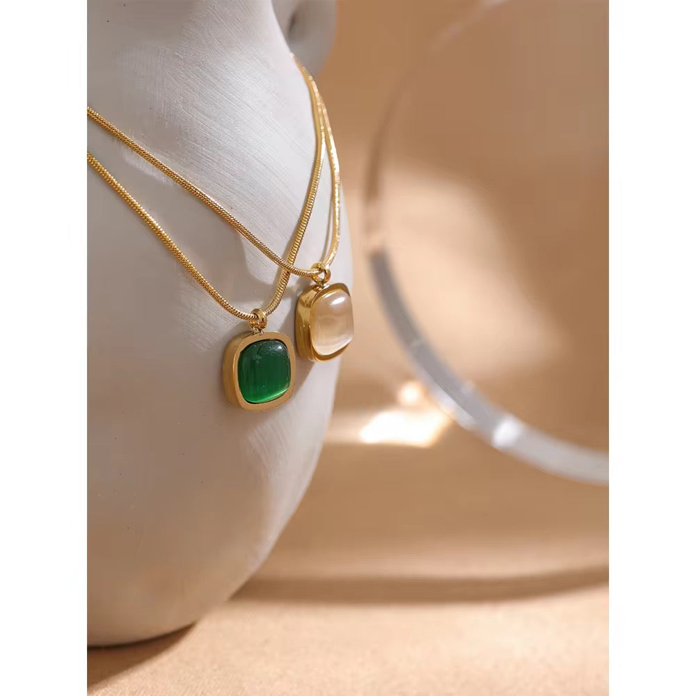 Léa Luxe Pendant