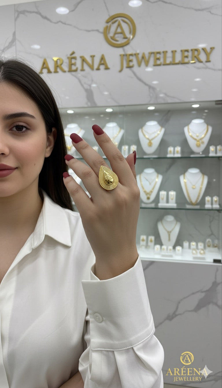 Teardrop Golden Ring
