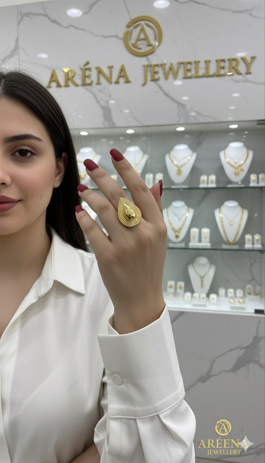 Teardrop Golden Ring