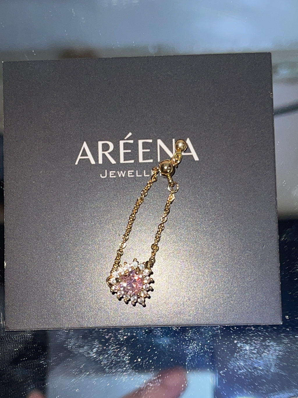 Pink Rosalía Adjustable Heart Chain Ring - Golden Chain