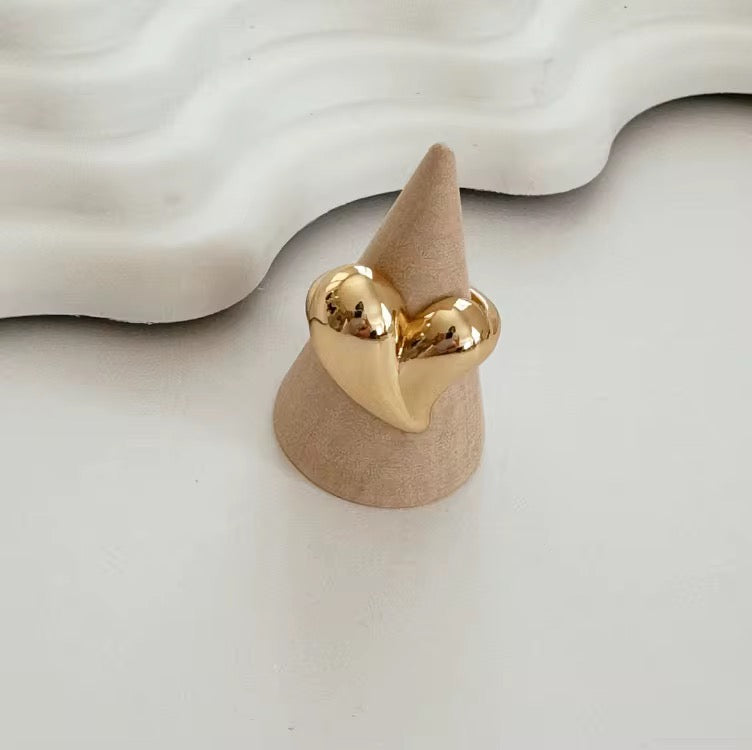 Uneven Heart Ring – Anti-Tarnish, Golden, Adjustable Fit