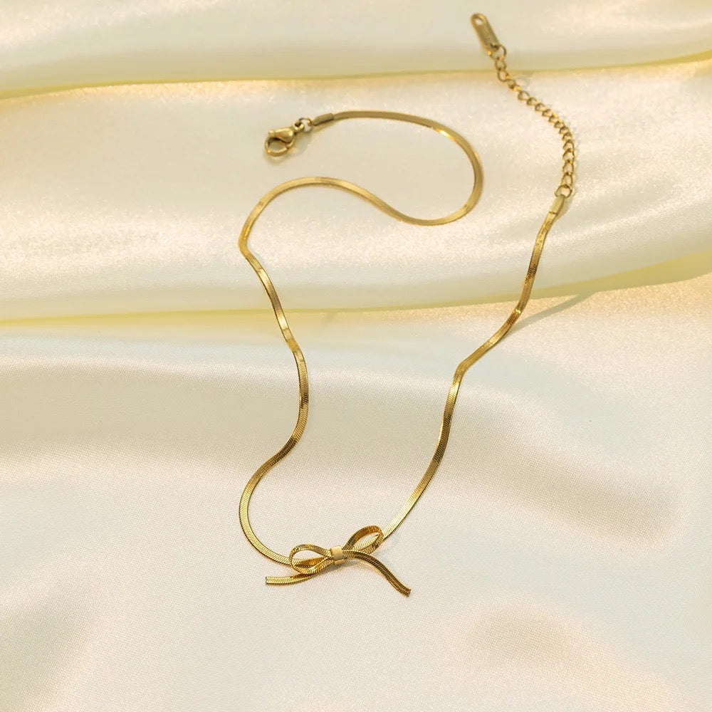 18k Gold Plated Adjustable Bowknot Necklace