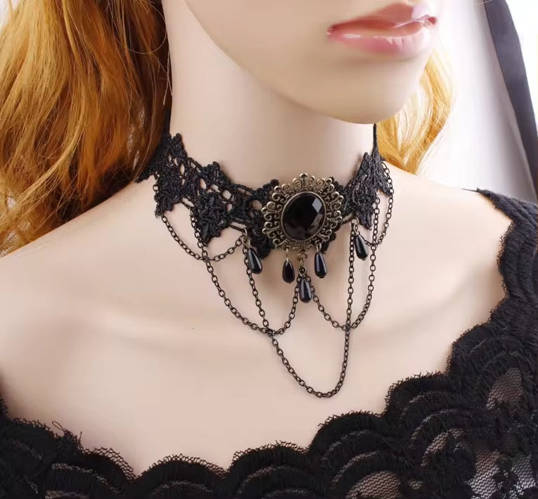 Gothic Dark Romance Lattice Necklace