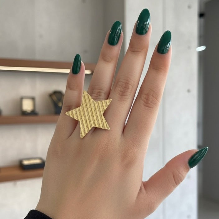 The Ultimate Star Ring
