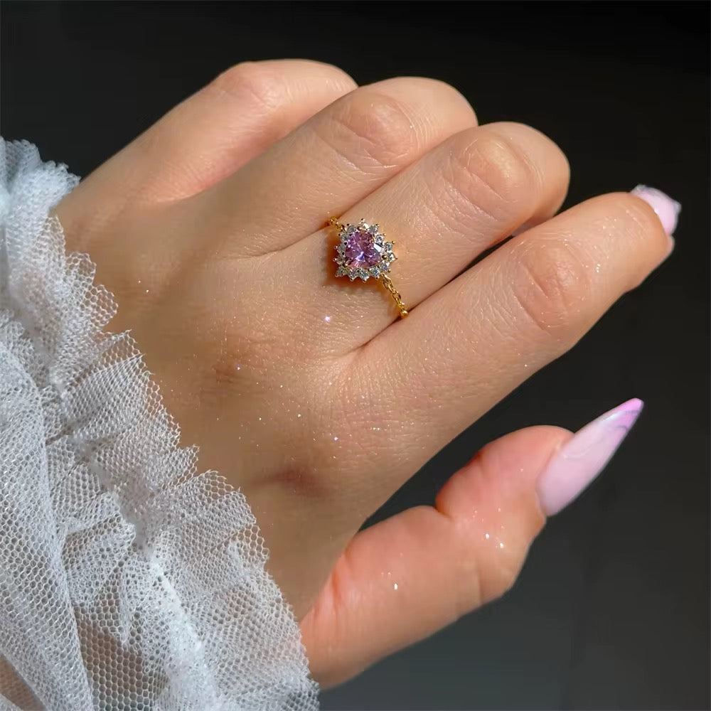 Pink Rosalía Adjustable Heart Chain Ring - Golden Chain
