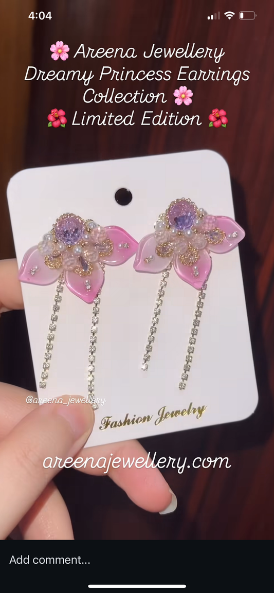 She Dreamed in Jewels