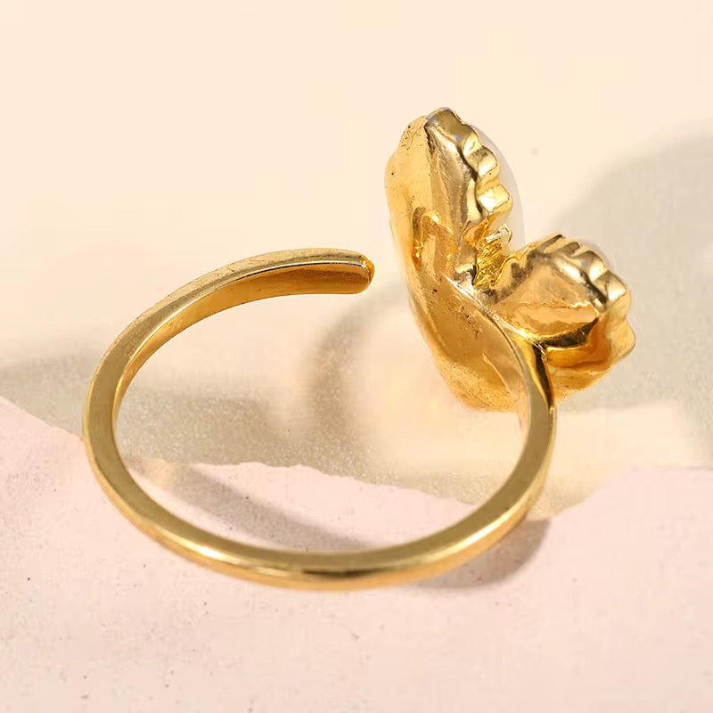 Sandy Heart White Ring – Anti-Tarnish, Golden, Adjustable Fit