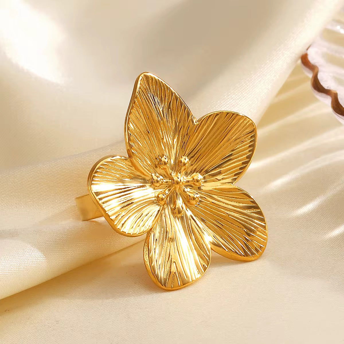 Petal Ring – Anti-Tarnish, Golden, Adjustable Fit
