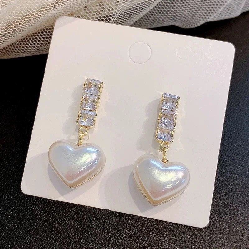 Korean Style Stone Decor Gold Needle Drop Heart Shape Earrings