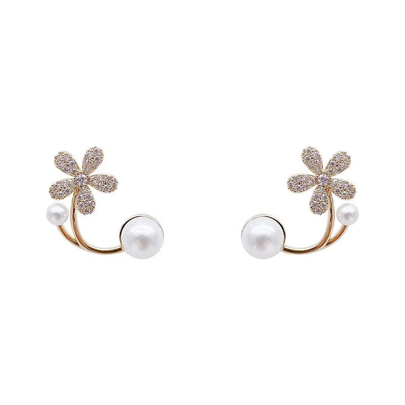 Petal Pearl Earrings